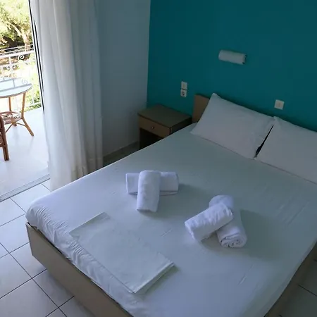 Ferienwohnung Elaia Ayía Kiriakí Exterior foto